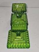 Vintage Jeannette Glass "Wedding Box" or covered candy dish - green color