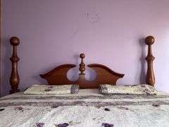 Cherry full size bed & bedding