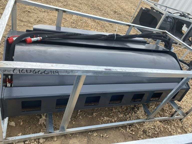 Wolverine skid steer vibratory roller