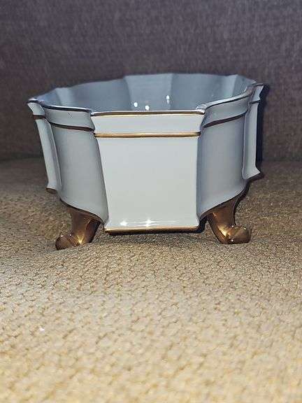 Antique Giraud Limoges France Porcelain White & Gold Footed Bowl