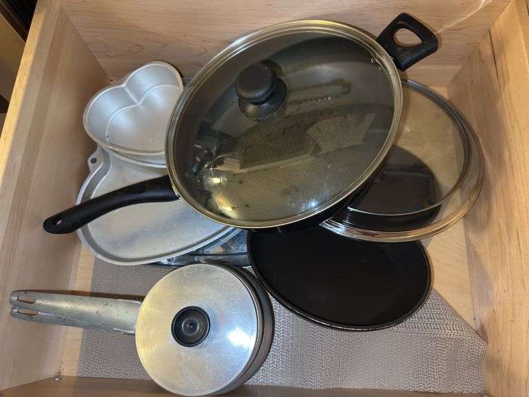 Pots & pans