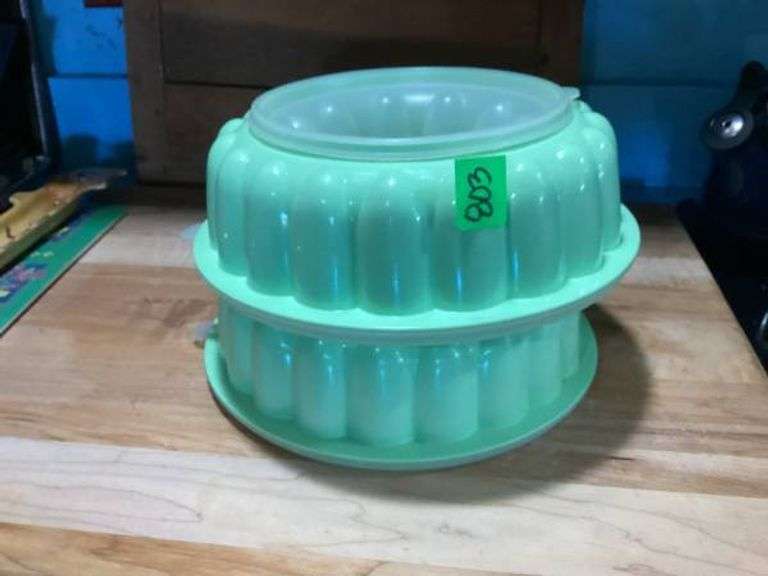 Tupperware Jello Mold