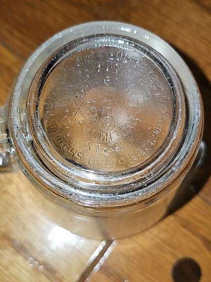 Mixing Bowls & Measuring Cups