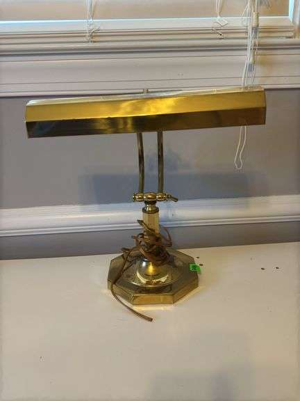 Adjustable Brass Lamp