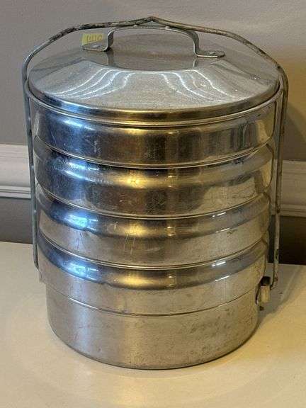 5 Tier Vintage Food Tote