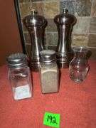 Sugar/creamer & salt and pepper shakers