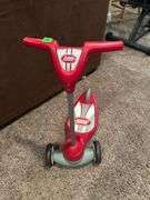 Kids Radio Flyer Skateboard