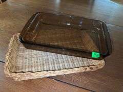 Vintage Pyrex Casserole Dish w/Basket