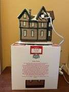 Holiday Time Light up Antique Store