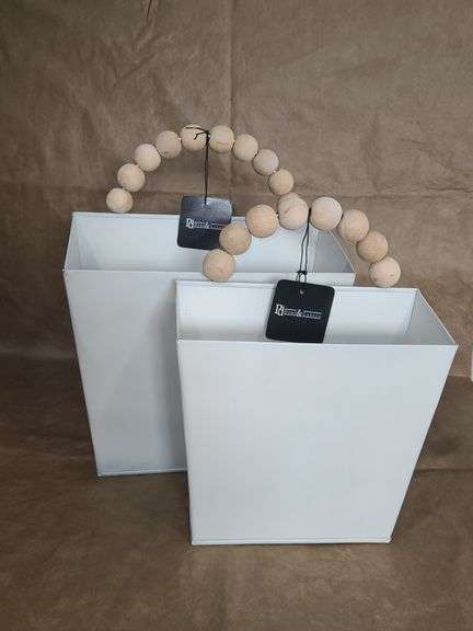 Pd Home & Garden Decorative Tins with Wood Beaded Handles