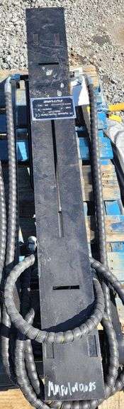 Future 7T Hydraulic Thumb Pump