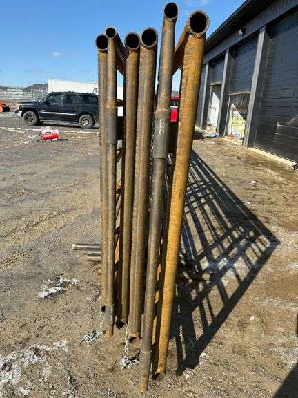 6- 24ft Free Standing Panels w/ 7ft Swing Gates