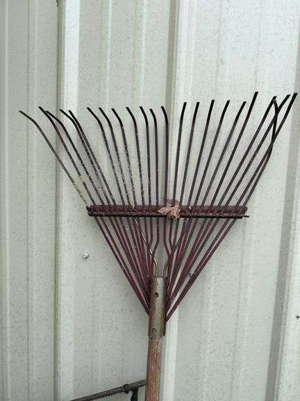 Gardening tools