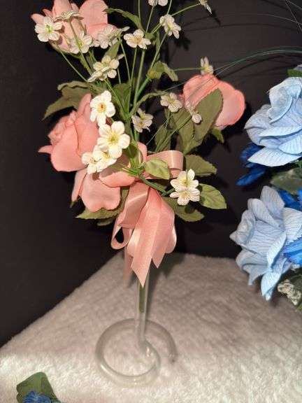 Various Vases & Faux Flowers