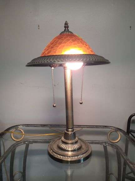 Table lamp