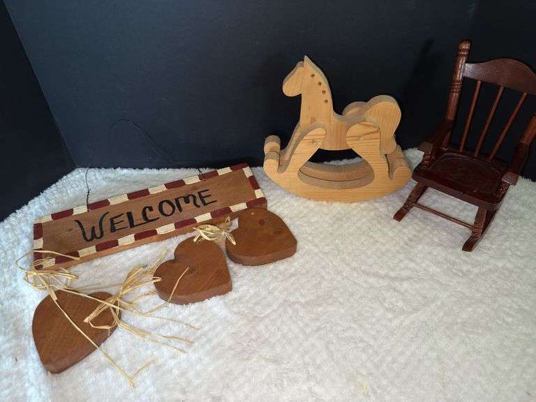 Wooden decor