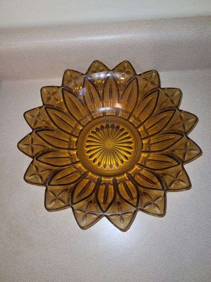 Federal Glass 10" Golden Petal Starburst Bowl & Carnival Glass Bubble Dessert/Fruit Bowls