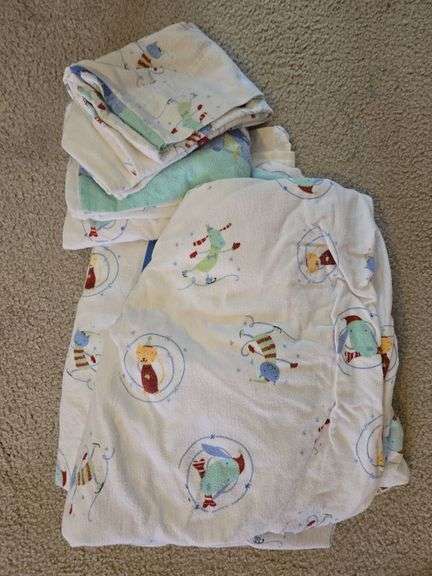 Blue tote of linens