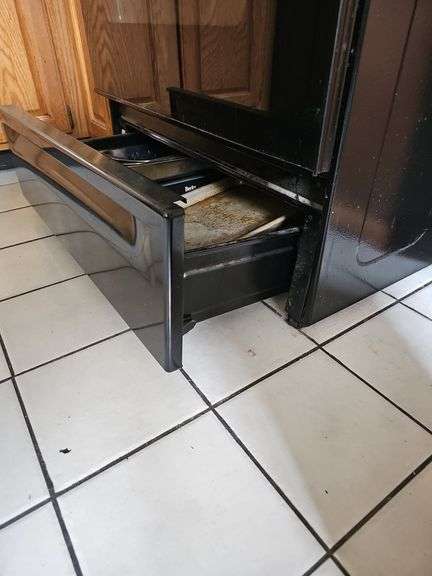 Spectra glass top electric stove