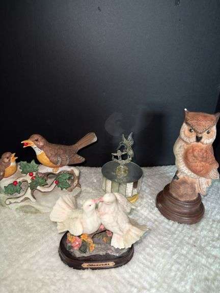 Various Vintage Birds