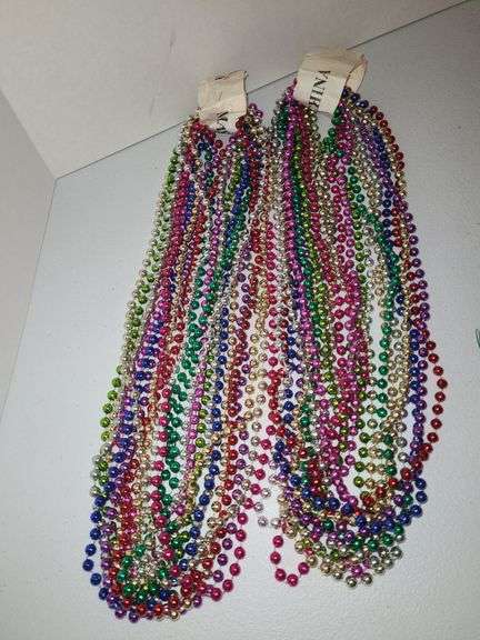 Party beads/necklaces