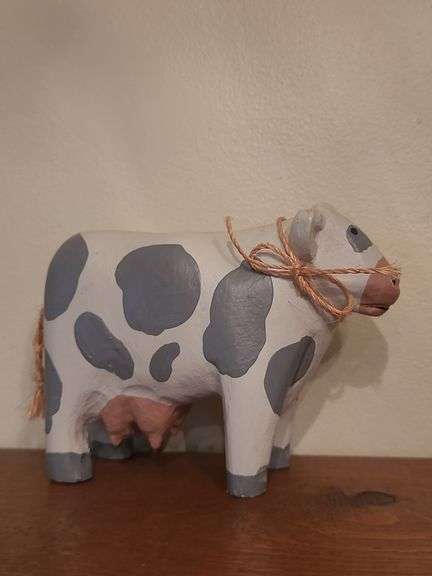 Wooden Cow & welcome block sign