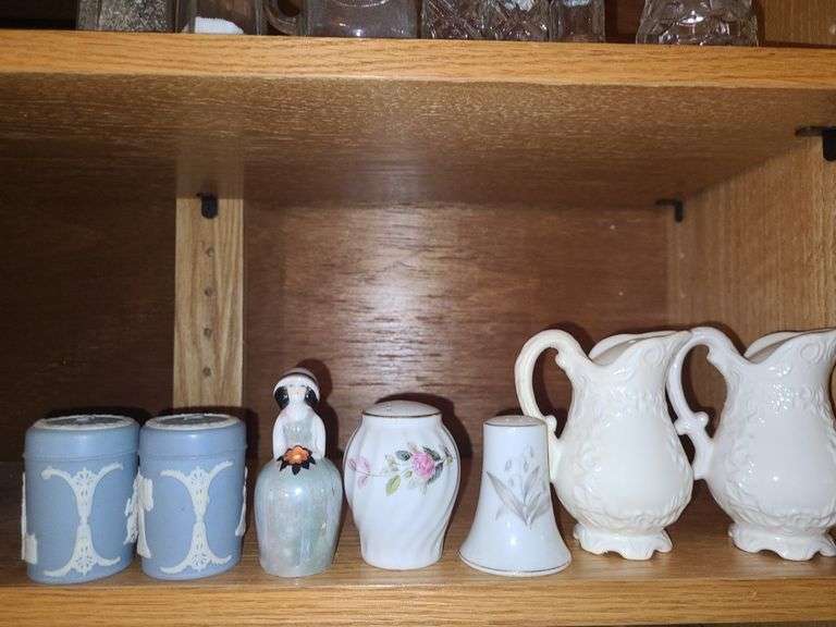 Various salt & pepper shakers