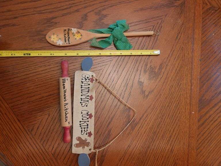 Wooden decor