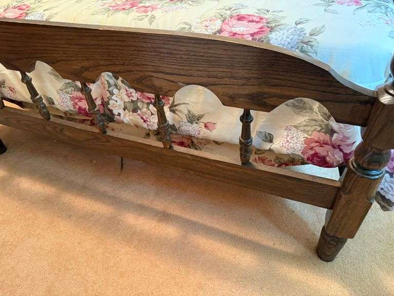 Full size bed