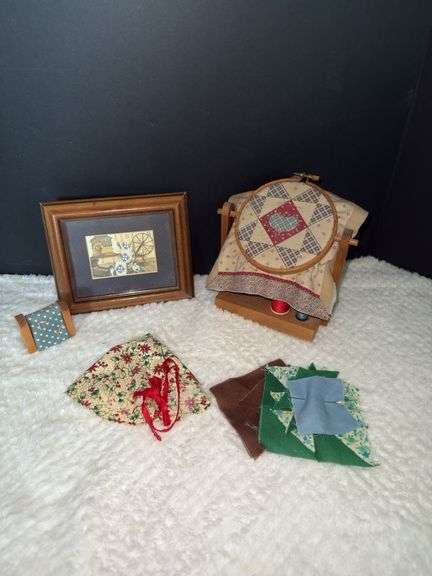 Quilting themed decor
