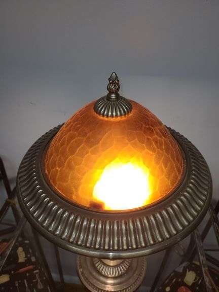 Table lamp