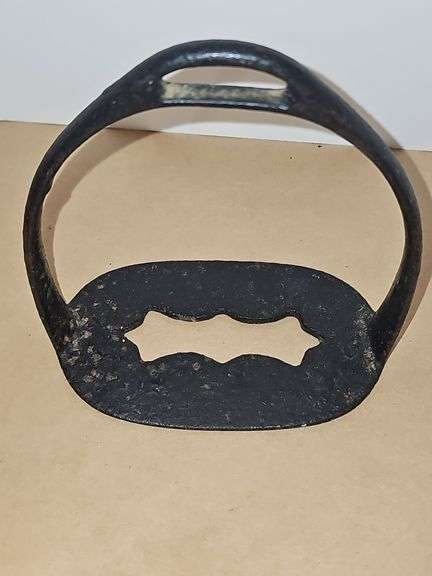 Cast iron stirrups