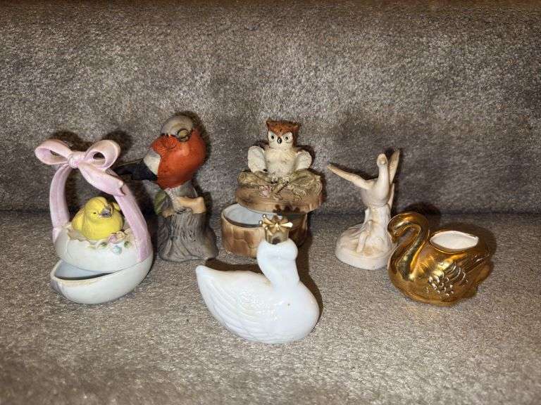 Bird decor