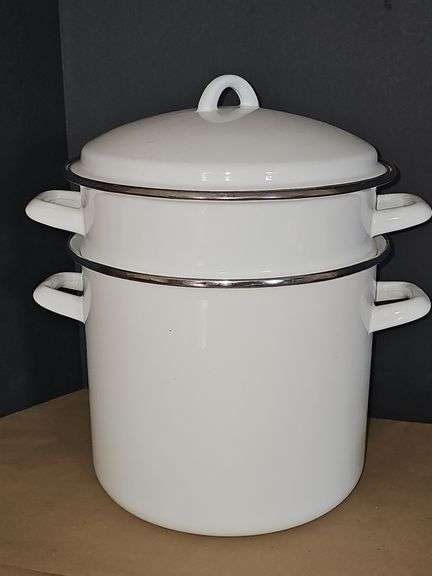 Enamel Steamer pot with lid