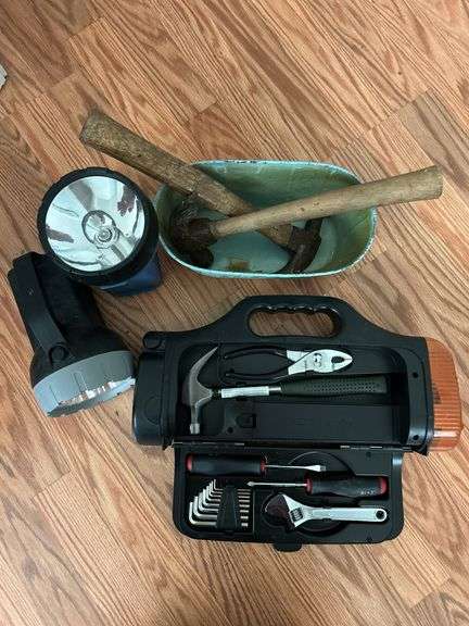 Tools and Flash Lights