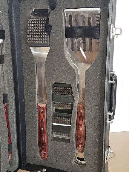 Grill Kit in case
