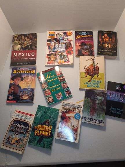 Vintage comics & books