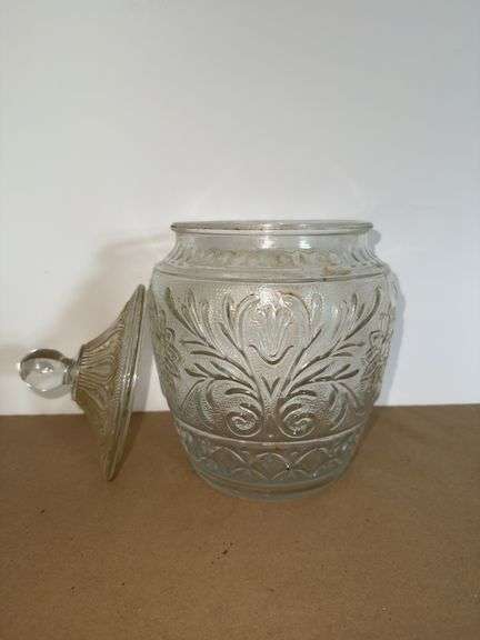 Glass cookie jar