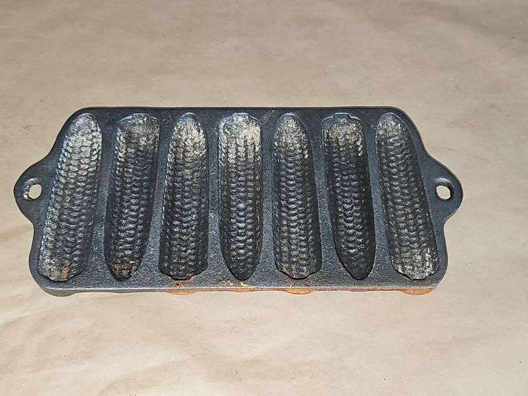 Cast Iron mini corn muffin