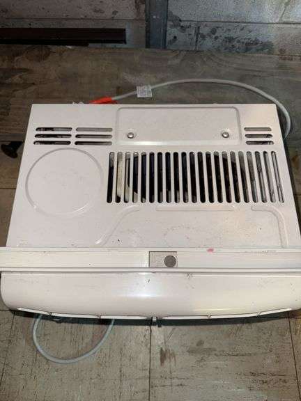 Frigidaire A/C unit