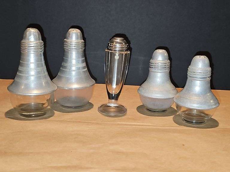 Metal & glass salt/pepper shakers & toothpick holder