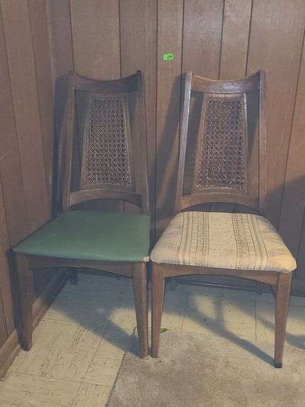 Cane Back
Dining Chairs