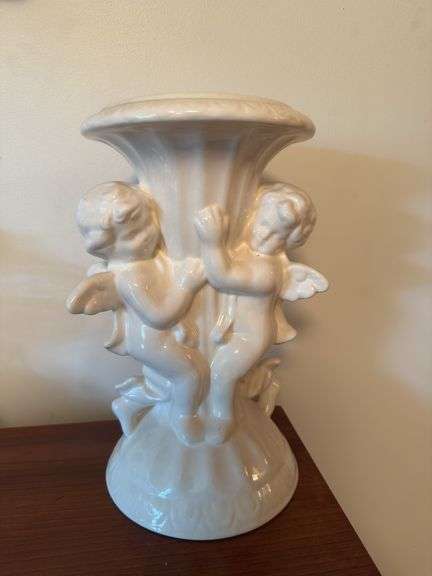 Cherub vase