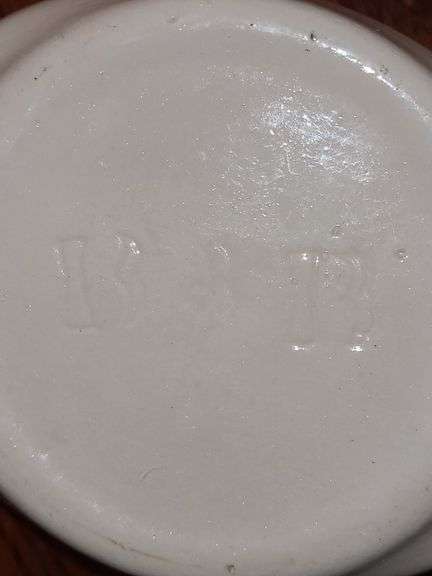 Vi tage stoneware