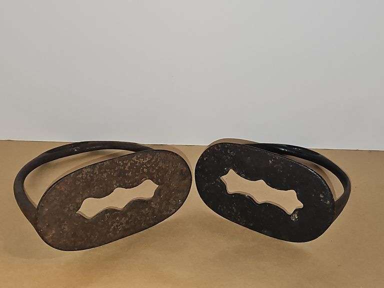 Cast iron stirrups