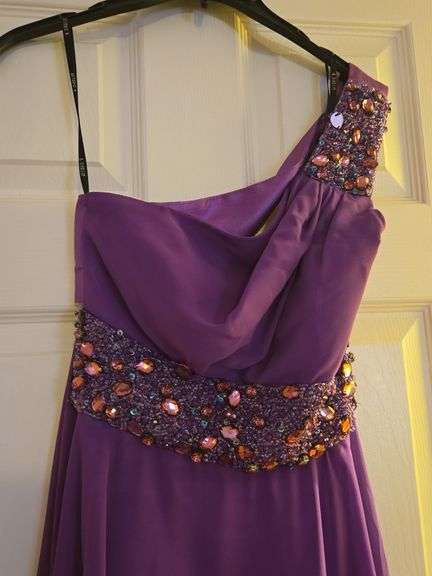 Purple prom dress & silver shoes