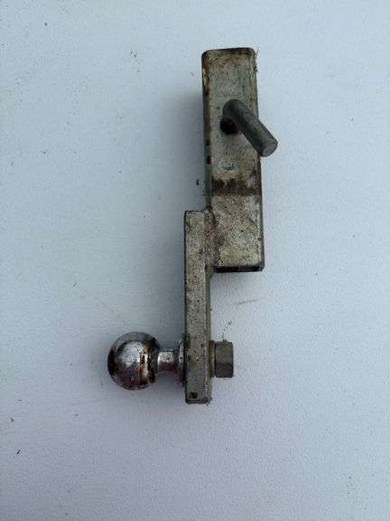 Hitch & pin with Reese ball