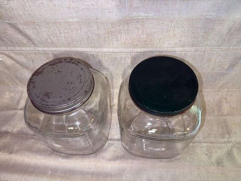 Glass jars with lids