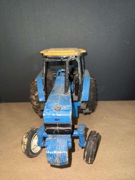 Metal Ford tractors
