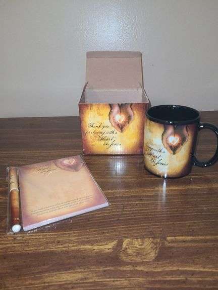 Homco Doves & religious decore